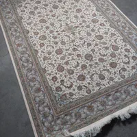 فرش ستاره کویریزد سایز گرد   ۱۵۰۰شانه ۴۵۰۰ تراکم|فرش|تهران, سبلان (لشگر)|دیوار