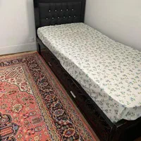 تخت چوبی تک نفره|تخت و سرویس خواب|اصفهان, کوی امام|دیوار