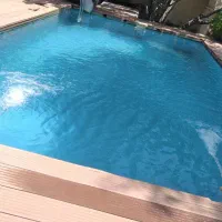 سرایدار زوج ایرانی