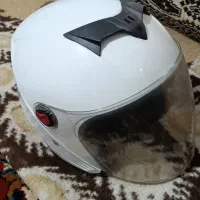 کلاه ایمنی در حد نو