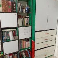 کمد و کتابخانه