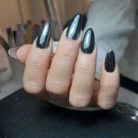 خدمات کاشت ناخن|خدمات آرایشگری و زیبایی|رشت, معلم|دیوار