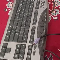 کیبورد و اسپیکر