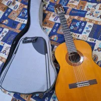 گیتار یاماها c70