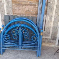 تخت خواب فلزی نو نو|تخت و سرویس خواب|شاهینشهر, خانه کارگر|دیوار