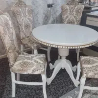 میز غذاخوری