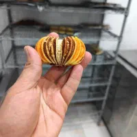 استخدام در کار گاه قنادی