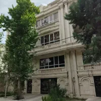آپارتمان-200-متری-شیک