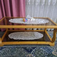 میز عسلی جلو مبلی و میز تلویزیون قدیمی