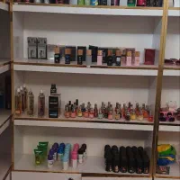 لوازم آرایشی وبدلیجات وعینک آفتابی وساعت