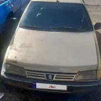 پژو 405 مدل 82