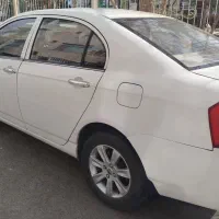 لیفان ۶۲۰ ۱۸۰۰|خودرو سواری و وانت|مشهد, فرهنگیان (شهرک غرب)|دیوار