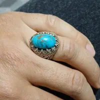 انگوشتر فیروزه