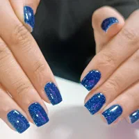 ترمیم و کاشت ناخن