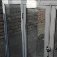 در و پنجره آلومینیومی سالم بدون خط و خش