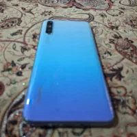 Huawei Y8p حافظه 128GB  در حد خیلی نو