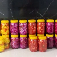 ترشی سالاد فصل فقط با آب گوجه و شوری|خوردنی و آشامیدنی|بیرجند, |دیوار