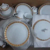 سرویس چینی ۴۸ پارچه دورطلایی