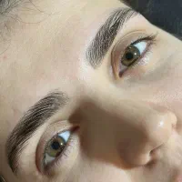 لیفت ابرو و مژه و موخوره گیری مو