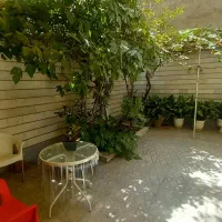۷۴متر/دو‌خواب/پارکینگ دار/۵۰متر حیاط اختصاصی