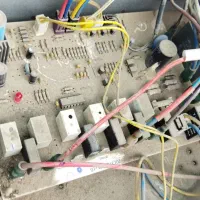 برقکاری ساختمان ، سیم کشی وعیب یابی|خدمات پیشه و مهارت|بندرعباس, |دیوار