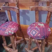 صندلی چوبی کافه بار