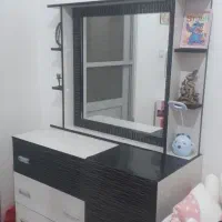 میز‌ارایش‌‌سالم‌در‌حد‌نو