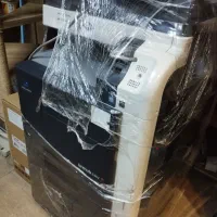 کونیکا ۴۵۲ رنگی