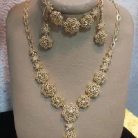 ست گردنبند گوشواره دستبند