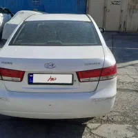 هیوندا سوناتا ۲۰۱۰