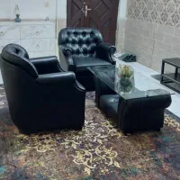 نیم ست مبل راحتی چرم با جلومبلی تک نفره ترک