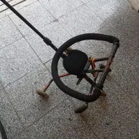 رانو کودک سالم و تمیز تحمل وزن تا پنجاه کیلو|کالسکه و لوازم جانبی|رشت, نیروی دریایی|دیوار