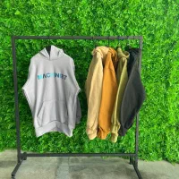 تولیدی هودی زنانه و مردانه