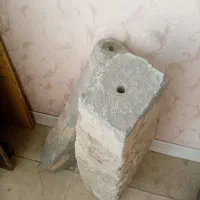 فواره قدیمی سنگی بیش ا زصدسال قبل دوتکه|مصالح و تجهیزات ساختمان|سبزوار, قصبه غربی|دیوار