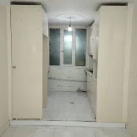 43 متر / پارکینگ غیر مزاحم / طبقه اول واقعی