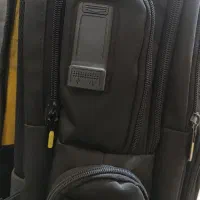 کوله ی اصل کاترپیلار|کیف، کفش، کمربند|شیراز, کاراندیش|دیوار