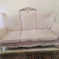 مبل ۷ نفره با سه تا میز عسلی چوبی