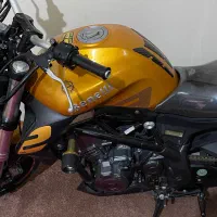 بنلی ۳۰۰ جفت سیلندر|موتورسیکلت|اهواز, گلستان|دیوار