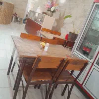 میز صندلی ۵نفره سماور و صندلی انتظار