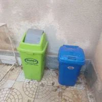 صندلی،میز،تابلو ماه،سطل آشغال میهن