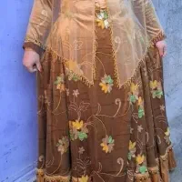 لباس محلی شیک فقط یه بارپوشیده شده|لباس|لردگان, |دیوار