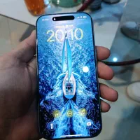 ایفون ۱۷ نرمال