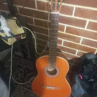 ساز گیتار|گیتار، بیس، امپلیفایر|چابکسر, |دیوار