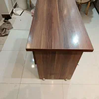 میز کار و کاناپه ۶ نفره و میز عمارات وسط|مبلمان خانگی و میز عسلی|تهران, شهرک صدرا|دیوار