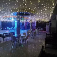 کافه بلوط موزیک زنده محیط دنج