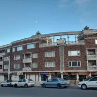 مغازه تجاری