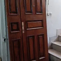 درب ورودی اپارتمان