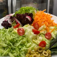 پخت غذا در محل و نازلترین قیمت|خدمات پذیرایی، مراسم|همدان, |دیوار