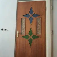 درب چوبی قدیمی بسیار تمیز|مصالح و تجهیزات ساختمان|اصفهان, سودان|دیوار