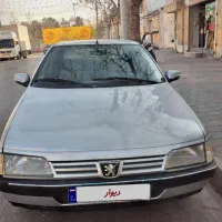 پژو ۴۰۵ نقره ای